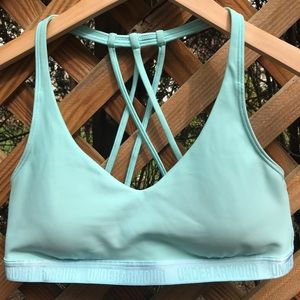 Under Armour Cross-back Sports Bra